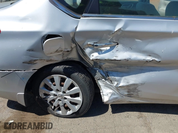 2013 Nissan Sentra SR with VIN 3N1AB7AP5DL671193, listed as a IAAI auction lot 42214306 with 150,088 mi miles and . Bid and sale history available at DreamBid. Image 6.