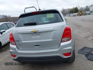 2017 Chevrolet Trax LS z VIN KL7CJKSB4HB183582, wystawiony jako IAAI lot #41900597 z przebiegiem 91 507 mil mil oraz . Historia ofert i sprzedaży dostępna na DreamBid. Obrazek 16.