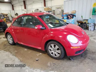 2009 Volkswagen New Beetle Coupe S with VIN 3VWPW31C19M501915, listed as a Copart auction lot 47326055 with 161,444 mi miles and Clean Title. Bid and sale history available at carsss.com. Image 4.