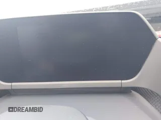 2024 Toyota bZ4X XLE z VIN JTMABACA8RA080924, wystawiony jako IAAI lot #41938891 z przebiegiem Nie podano mil oraz . Historia ofert i sprzedaży dostępna na DreamBid. Obrazek 15.