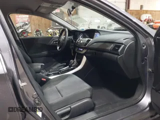 2014 Honda Accord LX z VIN 1HGCR2F32EA235082, wystawiony jako IAAI lot #42225758 z przebiegiem 132 832 mil mil oraz . Historia ofert i sprzedaży dostępna na DreamBid. Obrazek 5.