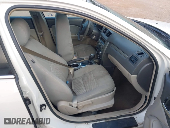 2012 Ford Fusion SE z VIN 3FAHP0HG3CR445925, wystawiony jako IAAI lot #42664342 z przebiegiem 194 798 mil mil oraz . Historia ofert i sprzedaży dostępna na DreamBid. Obrazek 5.