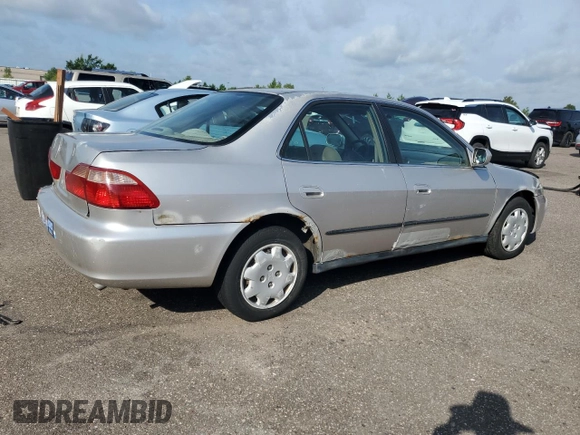 1999 Honda Accord LX z VIN 1HGCG5645XA103050, wystawiony jako Copart lot #65796435 z przebiegiem 148 828 mil mil oraz Czysty tytuł • Clean title. Historia ofert i sprzedaży dostępna na DreamBid. Obrazek 3.