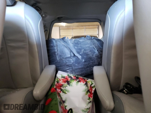 2013 Toyota Sienna XLE with VIN 5TDDK3DC4DS070167, listed as a Copart auction lot 46992565 with Not Provided miles and Salvage Title. Bid and sale history available at DreamBid. Image 10.