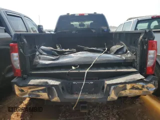 2021 Ford F-450 XL with VIN 1FT8W4DT7MED46519, listed as a Copart auction lot 59011875 with 71,152 mi miles and Salvage title. Bid and sale history available at DreamBid. Image 6.