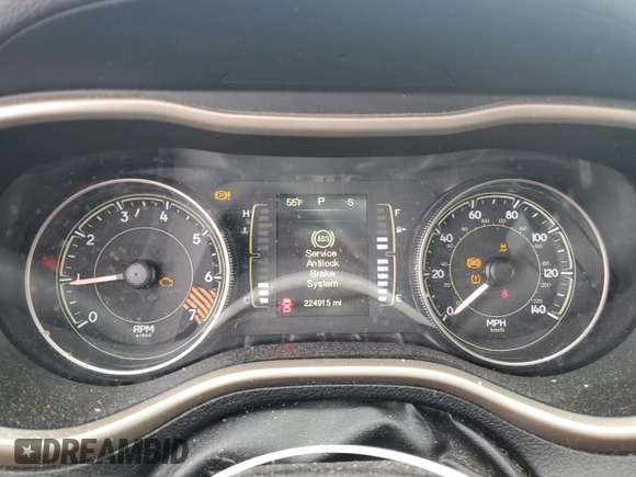 2014 Jeep Cherokee Latitude with VIN 1C4PJLCB9EW264820, listed as a Copart auction lot 49670685 with 224,915 mi miles and Salvage Title. Bid and sale history available at carsss.com. Image 9.