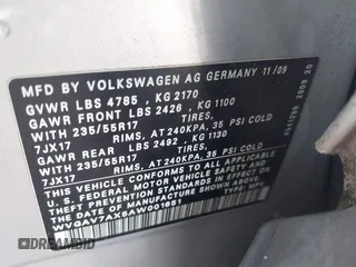 2010 Volkswagen Tiguan S z VIN WVGAV7AX5AW001651, wystawiony jako IAAI lot #42665765 z przebiegiem Nie podano mil oraz . Historia ofert i sprzedaży dostępna na DreamBid. Obrazek 9.