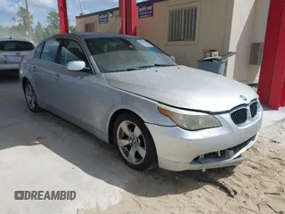 2007 BMW 5 Series 530i with VIN WBANE73557CM52488, listed as a IAAI auction lot 41931344 with 109,254 mi miles. Bid and sale history available at carsss.com. Image 1.