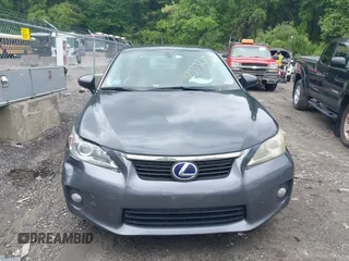 2011 Lexus CT 200h z VIN JTHKD5BH9B2033100, wystawiony jako IAAI lot #42333289 z przebiegiem 235 268 mil mil oraz . Historia ofert i sprzedaży dostępna na DreamBid. Obrazek 12.