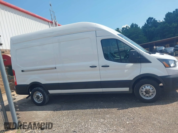 2023 Ford Transit Cargo with VIN 1FTBR2X81PKB38408, listed as a IAAI auction lot 42608271 with 28,384 mi miles and . Bid and sale history available at DreamBid. Image 13.