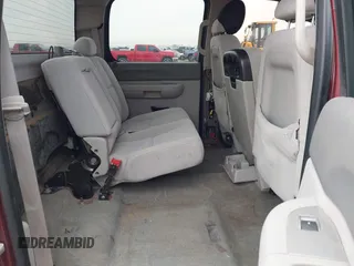 2008 GMC Sierra 1500 SLE1 z VIN 3GTEC13J28G129260, wystawiony jako IAAI lot #41703748 z przebiegiem 206 939 mil mil oraz . Historia ofert i sprzedaży dostępna na DreamBid. Obrazek 8.
