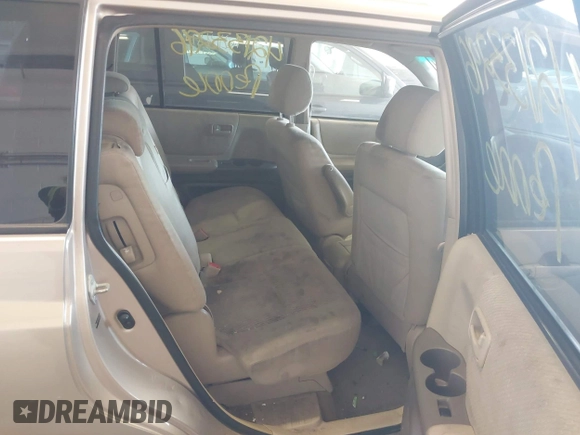 2006 Toyota Highlander Hybrid with VIN JTEDW21A260013713, listed as a IAAI auction lot 42133296 with 261,797 mi miles. Bid and sale history available at carsss.com. Image 8.