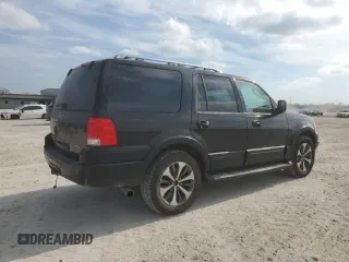 2006 Ford Expedition Limited with VIN 1FMFU19516LA63047, listed as a Copart auction lot 45813775 with 255,056 mi miles and Clean Title. Bid and sale history available at carsss.com. Image 3.