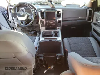 2018 Ram 2500 Big Horn z VIN 3C6UR5MLXJG246180, wystawiony jako Copart lot #43694524 z przebiegiem Nie podano mil oraz Szkoda całkowita • Salvage title. Historia ofert i sprzedaży dostępna na DreamBid. Obrazek 8.