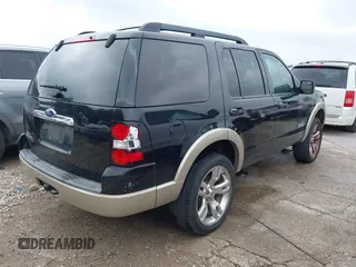2008 Ford Explorer Eddie Bauer with VIN 1FMEU64E28UA69159, listed as a IAAI auction lot 42122400 with 188,002 mi miles. Bid and sale history available at carsss.com. Image 4.