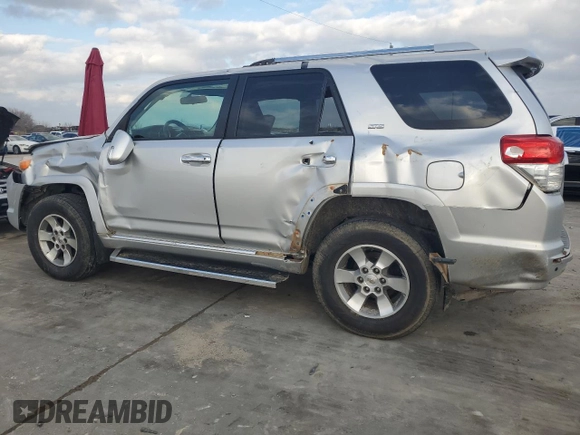 2011 Toyota 4Runner SR5 with VIN JTEZU5JR9B5027110, listed as a Copart auction lot 44232085 with 195,224 mi miles and Salvage title. Bid and sale history available at DreamBid. Image 2.