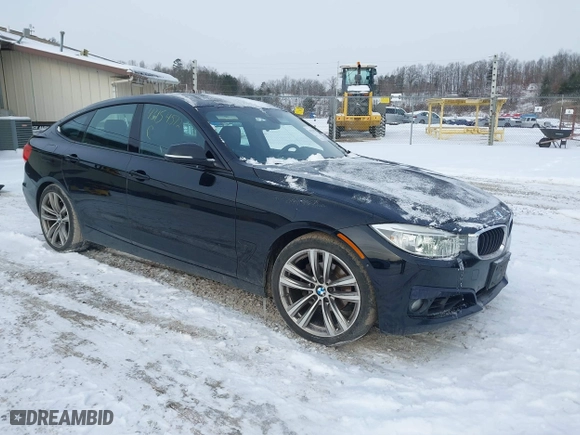 2016 BMW 3 Series Gran Turismo 328i xDrive with VIN WBA8Z5C50GGS37776, listed as a IAAI auction lot 41354572 with 117,795 mi miles. Bid and sale history available at carsss.com. Image 1.