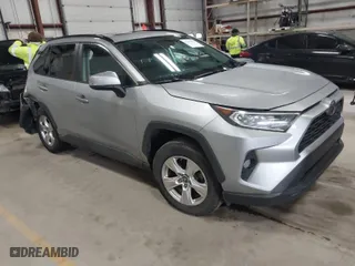 2019 Toyota RAV4 XLE with VIN 2T3P1RFV0KW081275, listed as a IAAI auction lot 41689832 with 72,963 mi miles. Bid and sale history available at carsss.com. Image 1.