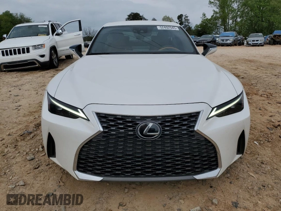2021 Lexus IS 300 with VIN JTHAA1D25M5116367, listed as a Copart auction lot 52492945 with 132,647 mi miles and Salvage title. Bid and sale history available at DreamBid. Image 5.