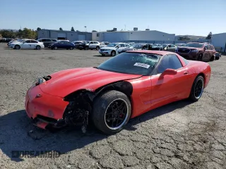 1999 Chevrolet Corvette with VIN 1G1YY22G0X5106665, listed as a Copart auction lot 73056054 with 133,024 mi miles and Salvage Title. Bid and sale history available at carsss.com. Image 1.
