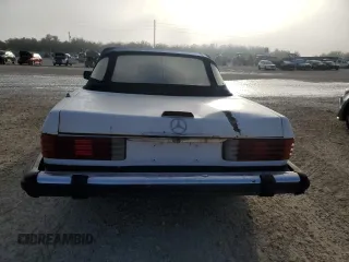 1980 Mercedes-Benz SL with VIN 10704412062529, listed as a Copart auction lot 77941784 with Not provided miles and Salvage title. Bid and sale history available at DreamBid. Image 6.