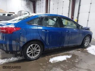 2018 Ford Focus SE with VIN 1FADP3F26JL312725, listed as a IAAI auction lot 41488559 with 30,686 mi miles. Bid and sale history available at carsss.com. Image 13.