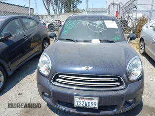 2016 MINI Countryman with VIN WMWZB3C55GWR46917, listed as a IAAI auction lot 42421995 with 23,157 mi miles and . Bid and sale history available at DreamBid. Image 13.