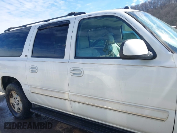 2005 Chevrolet Suburban Z71 with VIN 3GNFK16Z05G283414, listed as a IAAI auction lot 41656483 with 185,501 mi miles. Bid and sale history available at carsss.com. Image 14.