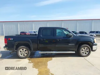 2013 GMC Sierra 1500 SLT with VIN 3GTP2WE71DG146605, listed as a IAAI auction lot 41334159 with 224,640 mi miles and . Bid and sale history available at DreamBid. Image 13.