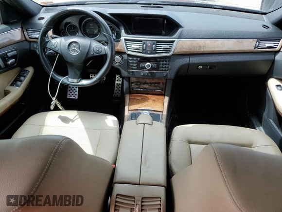 2010 Mercedes-Benz E 350 Luxury with VIN WDDHF8HB1AA260558, listed as a Copart auction lot 53979755 with 156,121 mi miles and Salvage title. Bid and sale history available at DreamBid. Image 8.