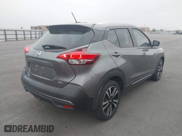 2019 Nissan Kicks SR with VIN 3N1CP5CU1KL506188, listed as a IAAI auction lot 41939449 with 15,926 mi miles. Bid and sale history available at carsss.com. Image 4.