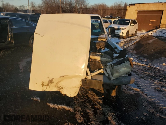 2003 Ford Ranger XL Fleet with VIN 1FTYR10E03TA44674, listed as a Copart auction lot 88537665 with 196,020 mi miles and Salvage Title. Bid and sale history available at carsss.com. Image 5.