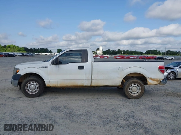 2013 Ford F-150 XL with VIN 1FTMF1CMXDKE37423, listed as a IAAI auction lot 42261679 with 185,759 mi miles and . Bid and sale history available at DreamBid. Image 14.