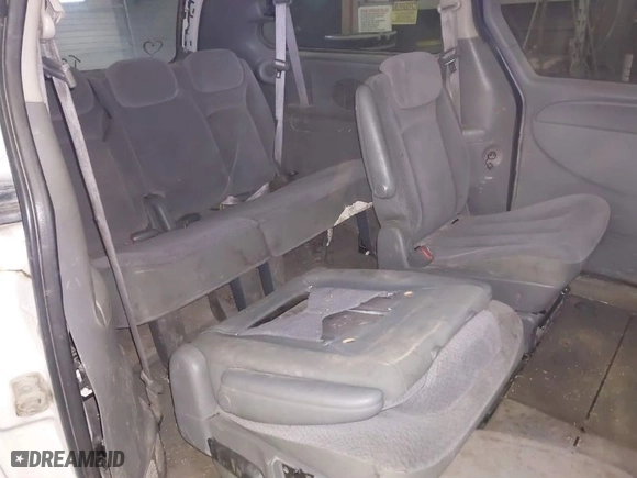2006 Chrysler Town & Country LWB LX with VIN 2A4GP44R76R622968, listed as a IAAI auction lot 41507577 with 115,409 mi miles. Bid and sale history available at carsss.com. Image 8.