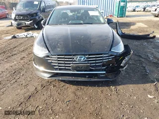 2021 Hyundai Sonata Hybrid SEL with VIN KMHL34JJ1MA027058, listed as a IAAI auction lot 41187431 with 39,437 mi miles. Bid and sale history available at carsss.com. Image 13.