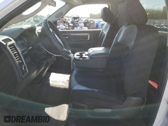 2016 Ram 1500 Tradesman z VIN 3C6JR6DT6GG282434, wystawiony jako Copart lot #56062375 z przebiegiem 123 990 mil mil oraz Szkoda całkowita • Salvage title. Historia ofert i sprzedaży dostępna na DreamBid. Obrazek 7.