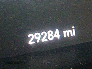 2019 Dodge Charger SRT Hellcat z VIN 2C3CDXL91KH518576, wystawiony jako IAAI lot #37712718 z przebiegiem 29 284 mil mil oraz . Historia ofert i sprzedaży dostępna na DreamBid. Obrazek 7.