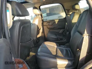 2009 GMC Yukon SLT w/4SB with VIN 1GKFK33009R233990, listed as a Copart auction lot 44627005 with 236,523 mi miles and Clean Title. Bid and sale history available at carsss.com. Image 11.
