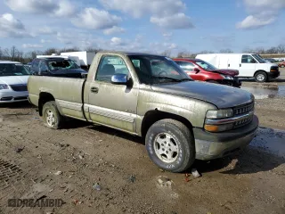 2000 Chevrolet Silverado 1500 LS with VIN 1GCEK14T2YE125042, listed as a Copart auction lot 51515035 with 174,336 mi miles and Clean Title. Bid and sale history available at carsss.com. Image 4.