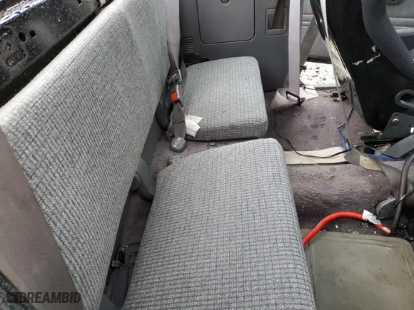 1990 Toyota 2WD Pickups DX with VIN JT4RN93P2L5020831, listed as a Copart auction lot 52318215 with 245,207 mi miles and Salvage Title. Bid and sale history available at carsss.com. Image 10.