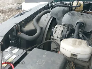 2003 Chevrolet Silverado 1500 LT с VIN 1GCEK19T73E348601, выставлен на аукционе IAAI как лот 42887210 с пробегом 263 196 миль миль и . История ставок и продаж доступна на DreamBid. Изображение 20.