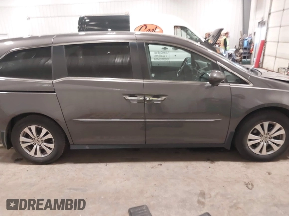 2017 Honda Odyssey SE with VIN 5FNRL5H33HB011792, listed as a IAAI auction lot 41718016 with 82,888 mi miles and . Bid and sale history available at carsss.com. Image 14.