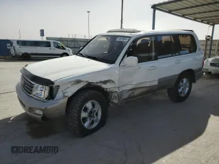 2003 Toyota Land Cruiser with VIN JTEHT05J932050234, listed as a Copart auction lot 48628645 with 178,768 mi miles and Salvage Title. Bid and sale history available at carsss.com. Image 1.