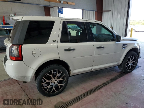 2012 Land Rover LR2 HSE with VIN SALFT2BN5CH309631, listed as a Copart auction lot 71211184 with Not Provided miles and Salvage Title. Bid and sale history available at DreamBid. Image 3.