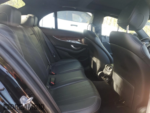 2018 Mercedes-Benz E 300 with VIN WDDZF4KB5JA377159, listed as a Copart auction lot 56728605 with 48,367 mi miles and Clean title. Bid and sale history available at DreamBid. Image 10.
