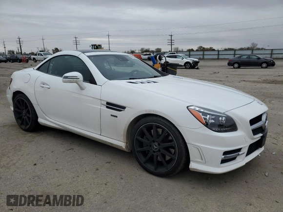 2014 Mercedes-Benz SLK 250 with VIN WDDPK4HA1EF093957, listed as a Copart auction lot 81787234 with 52,850 mi miles and Salvage title. Bid and sale history available at DreamBid. Image 4.