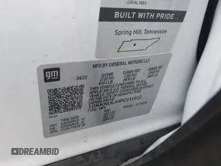 2023 GMC Acadia SLT with VIN 1GKKNUL44PZ211812, listed as a IAAI auction lot 42471197 with 41,301 mi miles and . Bid and sale history available at DreamBid. Image 9.
