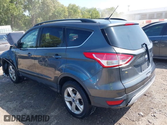 2016 Ford Escape SE with VIN 1FMCU9GX5GUC24730, listed as a IAAI auction lot 40172504 with 139,925 mi miles. Bid and sale history available at carsss.com. Image 3.