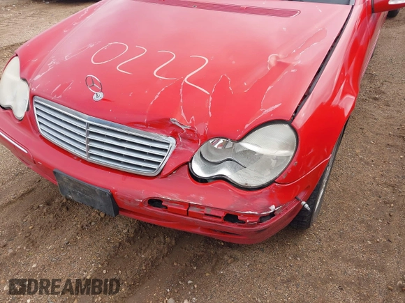 2004 Mercedes-Benz C 240 с VIN WDBRF81J14F500164, выставлен на аукционе IAAI как лот 42070222 с пробегом 187 420 миль миль и . История ставок и продаж доступна на DreamBid. Изображение 6.