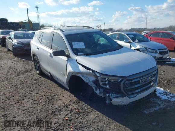 2022 GMC Terrain AT4 z VIN 3GKALYEV1NL156867, wystawiony jako IAAI lot #41339310 z przebiegiem 42 696 mil mil oraz . Historia ofert i sprzedaży dostępna na DreamBid. Obrazek 1.